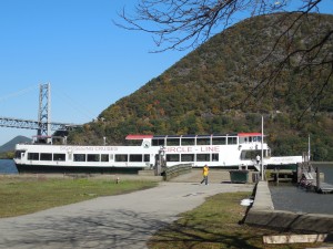 Circle LIne, Fall Cruises, Bear Mountain, Sightseeing Cruise, Fall Foliage